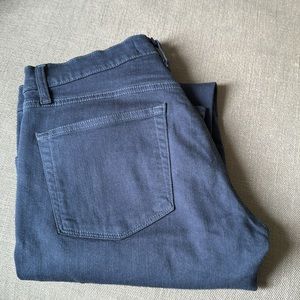 J Brand “Tyler” Jean in perfect dark blue wash size 30!